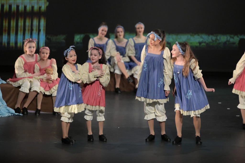 Musicaltheater Annie Musical Theater Scene, Luzern